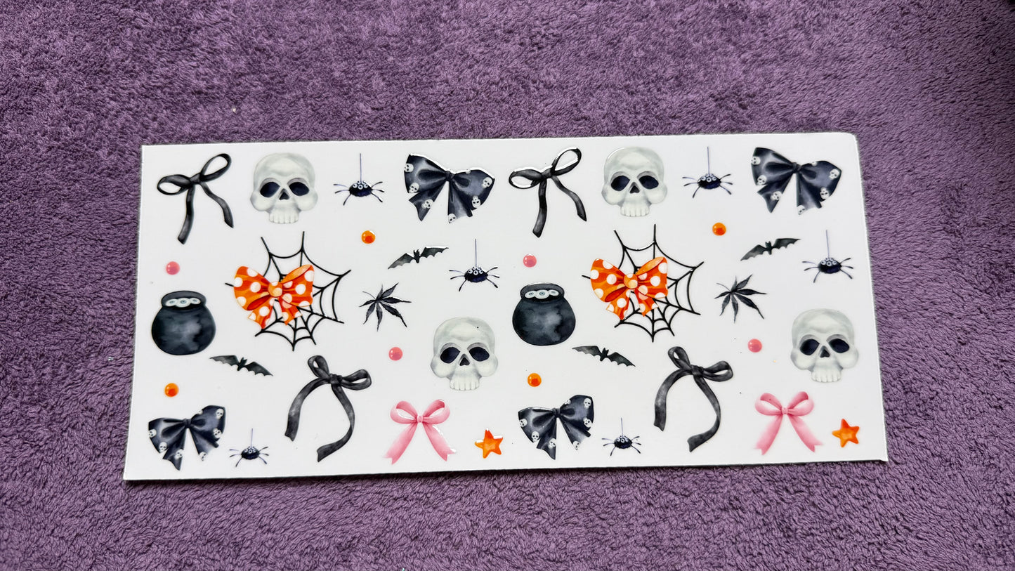 Halloween skulls and bows