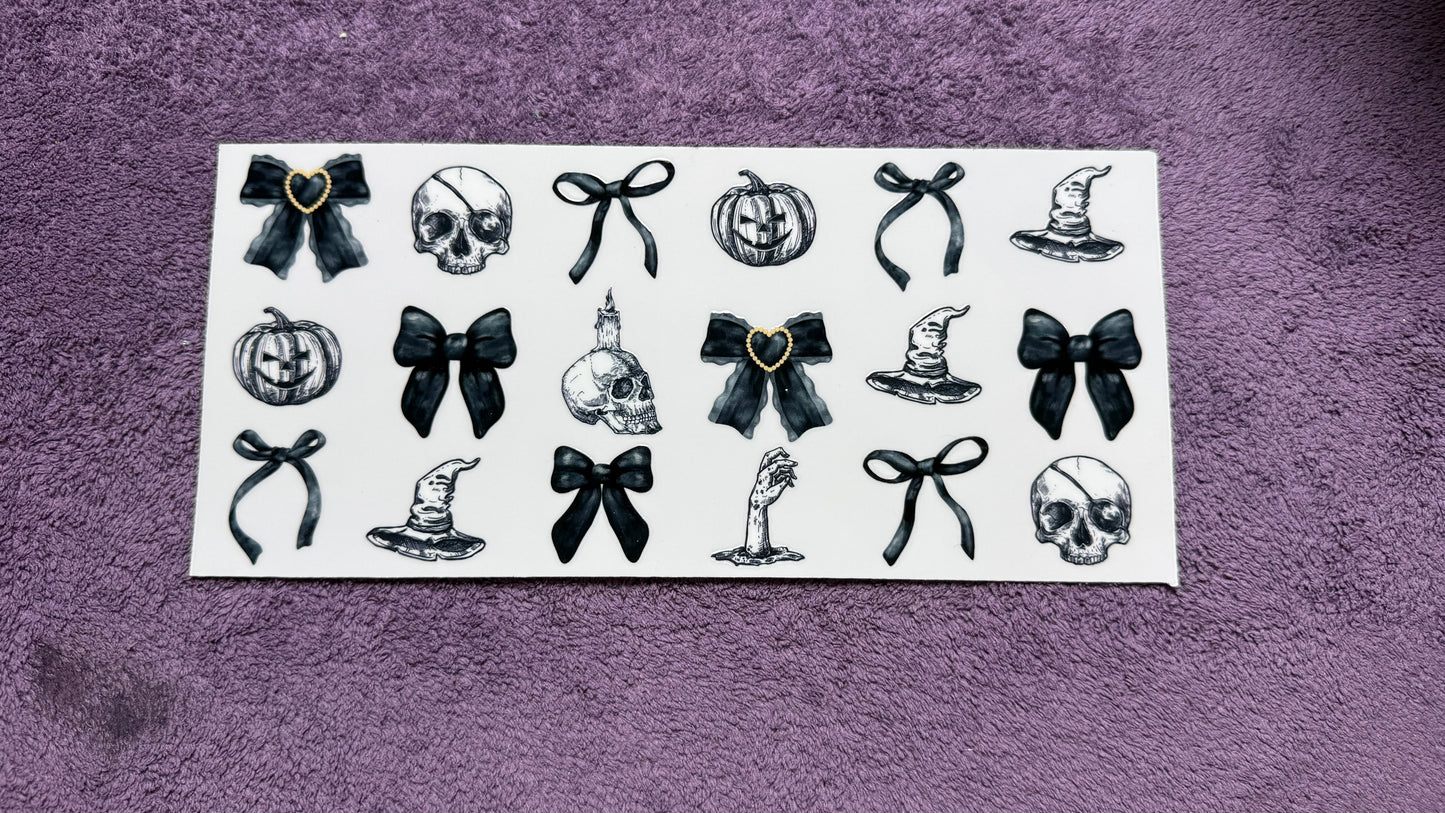 Halloween skulls, witches hats and bows