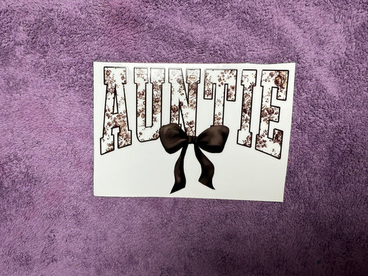 Auntie - black bow