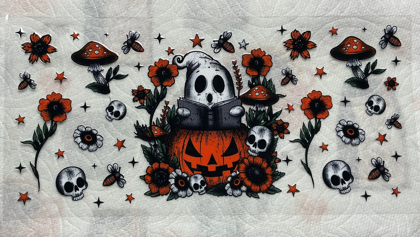 Fall Halloween aesthetic ghost  reading