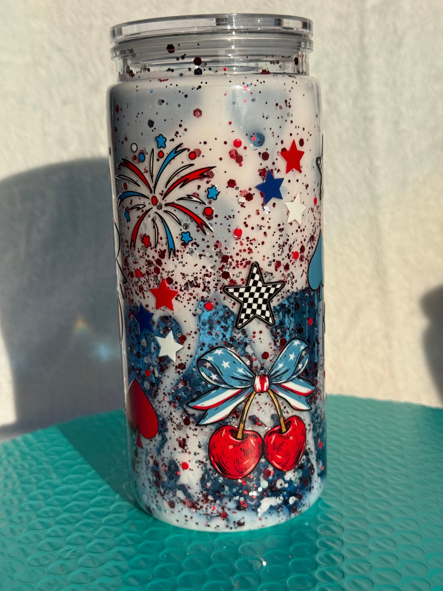 READY TO SHIP - 20oz acrylic snowglobe cup - Patriotic red white and blue - Dual lava