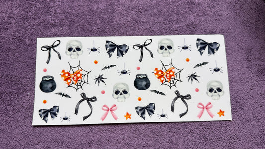 Halloween skulls and bows