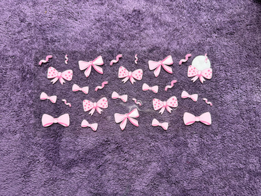 Bows and streamers