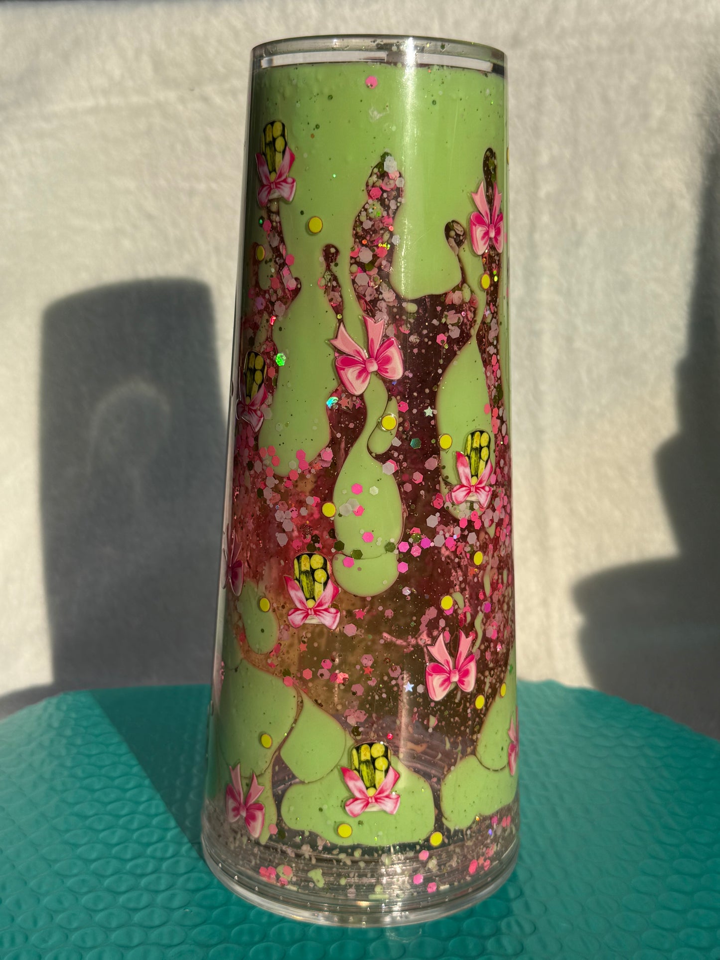READY TO SHIP - 24oz acrylic snowglobe cup - Zero dills given - dual lava